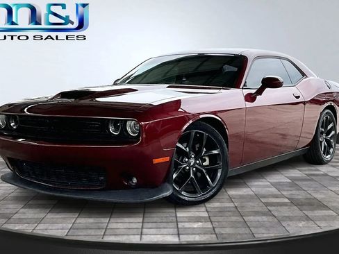 Used 2022 Dodge Challenger GT w/ Blacktop Package RWD image 1