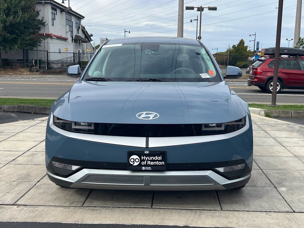 Certified 2024 Hyundai Ioniq 5 SEL RWD image 4