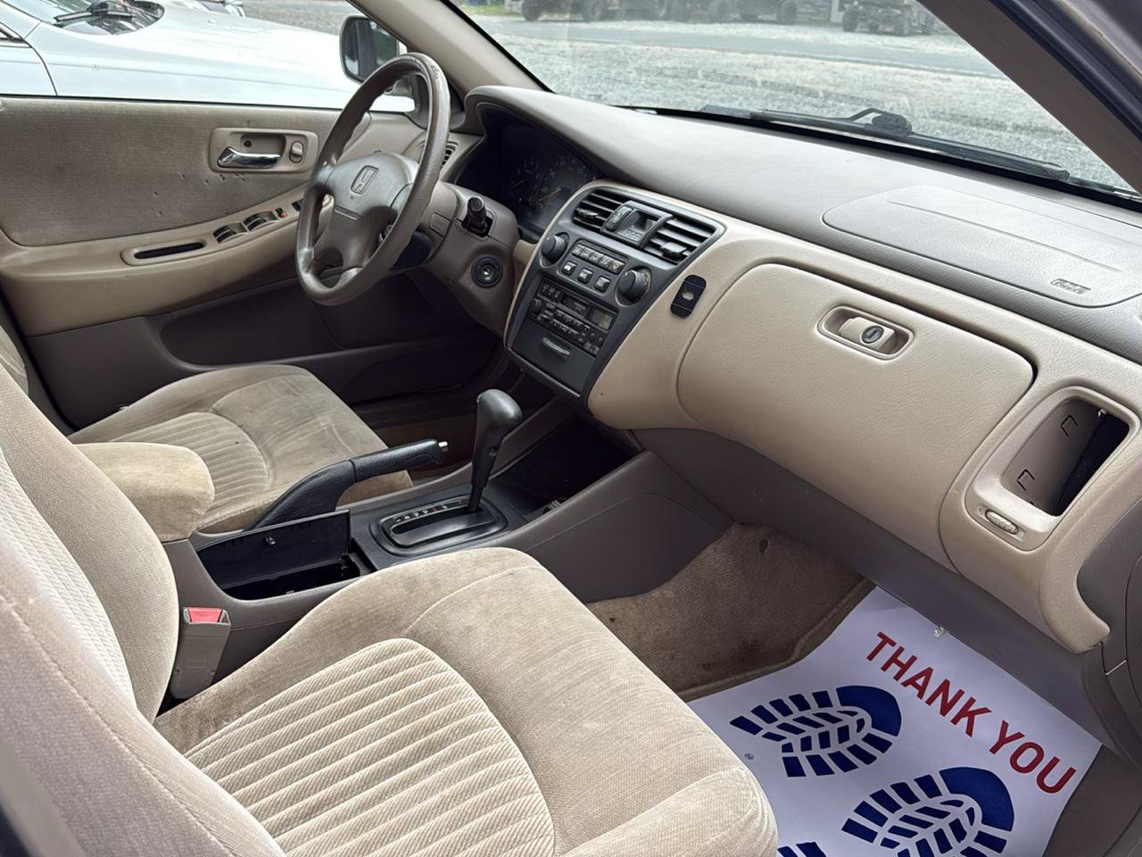 Used 1998 Honda Accord LX image 9