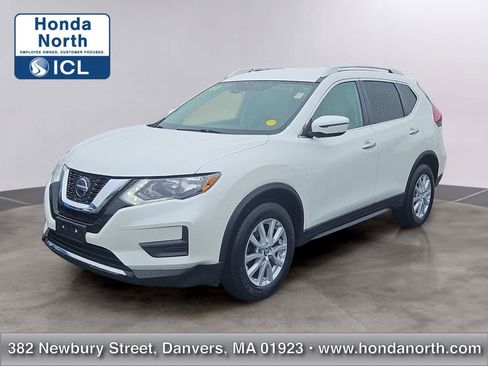 Used 2019 Nissan Rogue SV image 1