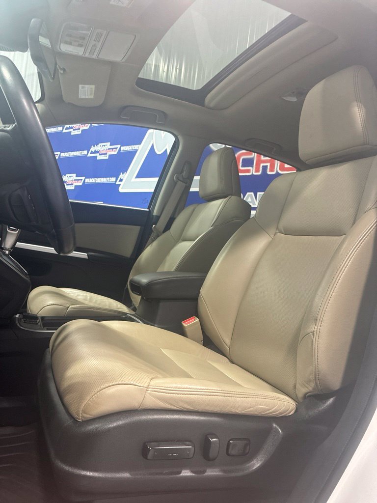 Used 2016 Honda CR-V Touring image 13