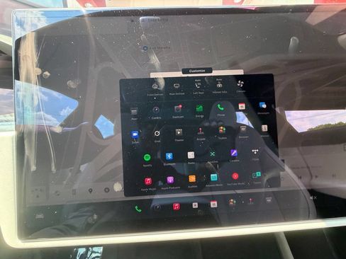 Used 2022 Tesla Model S Plaid AWD/4WD image 18