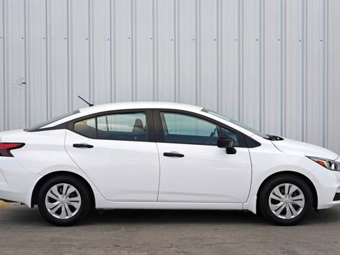 Used 2021 Nissan Versa S image 45
