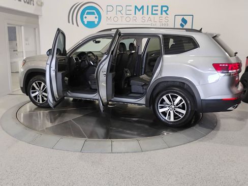 Used 2021 Volkswagen Atlas SE FWD image 29