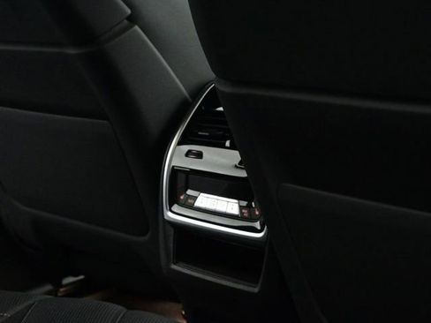 Used 2025 BMW XM AWD/4WD image 80