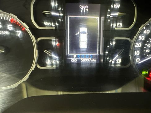 Used 2019 Toyota Tundra Platinum AWD/4WD image 17