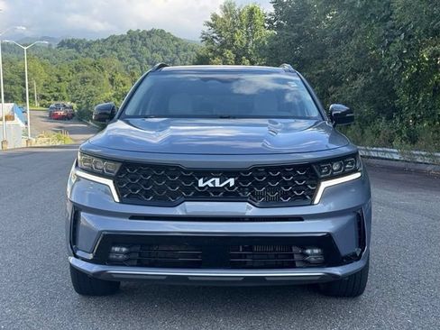 Used 2022 Kia Sorento SX AWD/4WD image 2