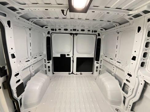 New 2026 RAM ProMaster 1500 w/ Convenience Group image 3