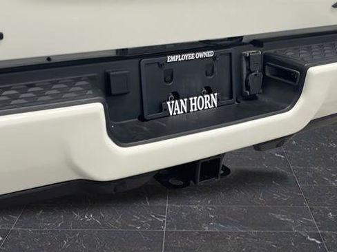 Used 2022 RAM 3500 Limited AWD/4WD image 45