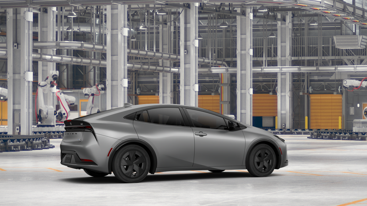 New 2027 Toyota Prius LE FWD image 11