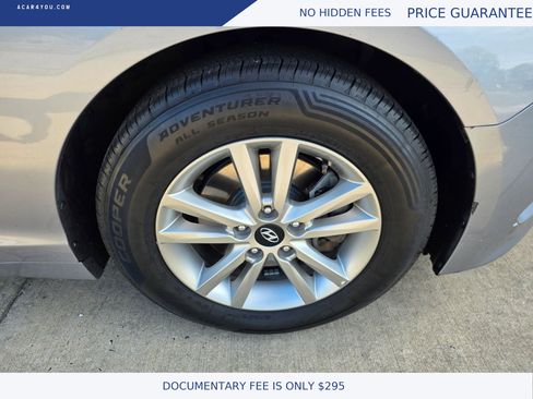 Used 2017 Hyundai Sonata SE FWD image 31