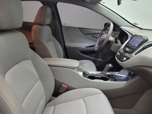Used 2019 Chevrolet Malibu LT FWD image 21