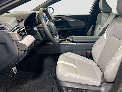 New 2026 Toyota Camry SE w/ Convenience Package FWD image 19