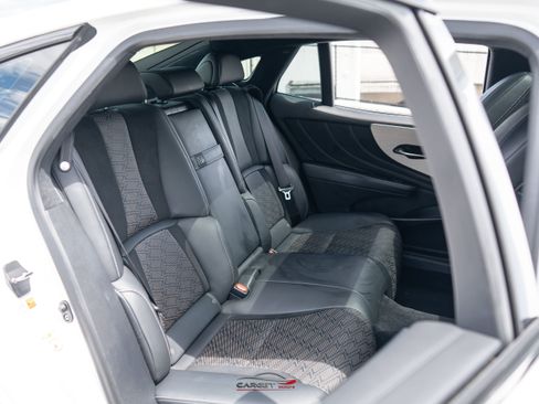 Used 2018 Lexus LS 500 F Sport w/ Accessory Package (Z1) AWD/4WD image 18