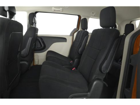 Used 2015 Dodge Grand Caravan American Value Package w/ UConnect Hands-Free Group image 18