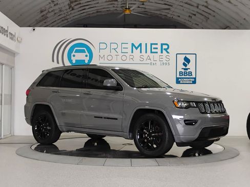 Used 2021 Jeep Grand Cherokee Laredo X RWD image 26