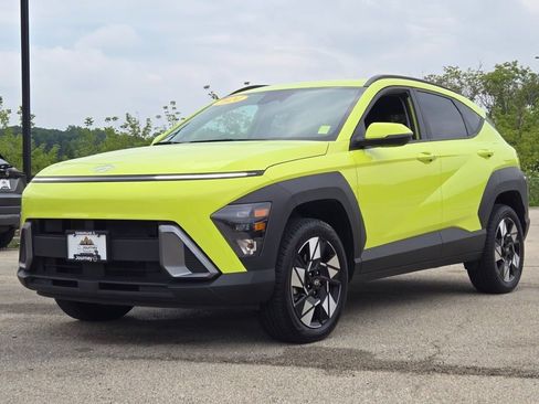 Used 2024 Hyundai Kona SEL AWD/4WD image 4