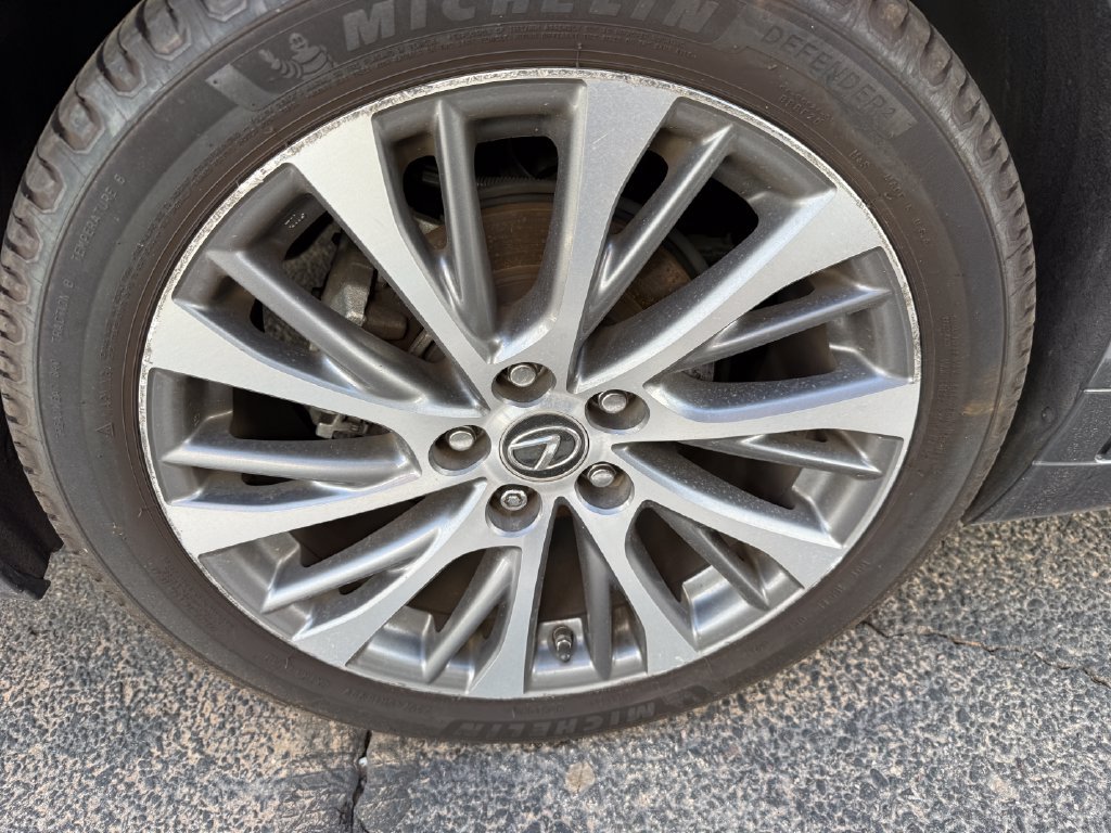 Used 2019 Lexus ES 350 w/ Premium Package FWD image 15