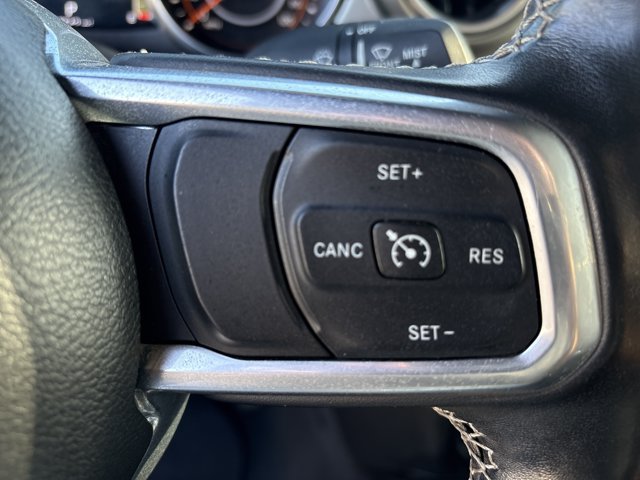 Used 2023 Jeep Wrangler Unlimited Sahara w/ Cold Weather Group AWD/4WD image 23