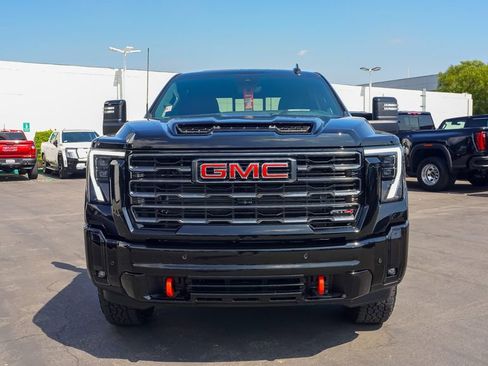 New 2026 GMC Sierra 2500 AT4 w/ AT4 Premium Plus Package image 4