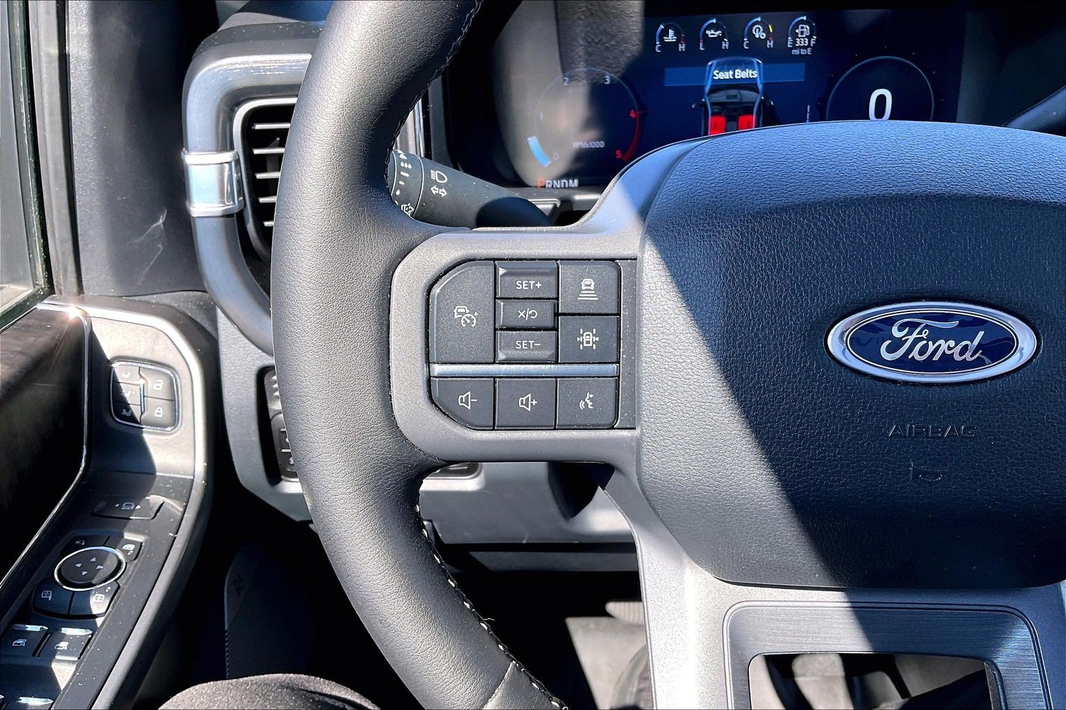 Certified 2026 Ford F250 Lariat w/ Lariat Ultimate Package AWD/4WD image 18
