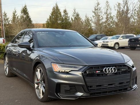 Used 2020 Audi S6 Prestige w/ Prestige Package image 7