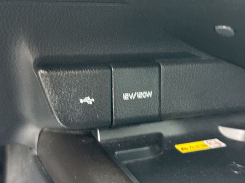 Used 2024 Toyota Camry XSE FWD image 38