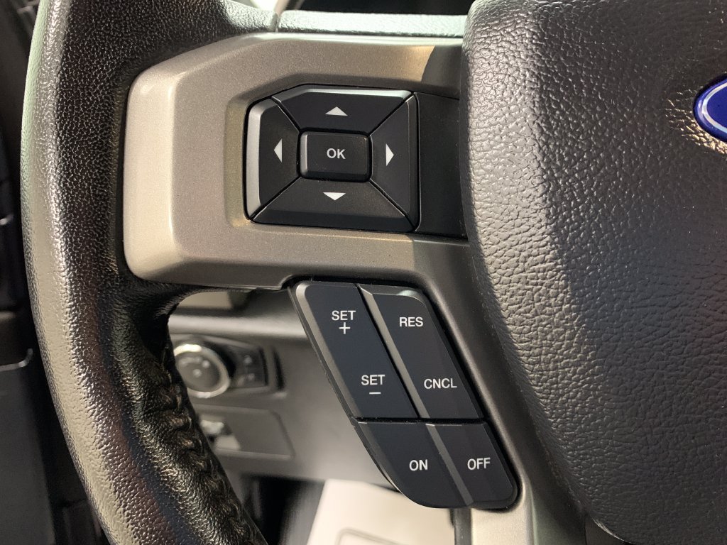 Used 2021 Ford Expedition XLT w/ Black Accent Package AWD/4WD image 11