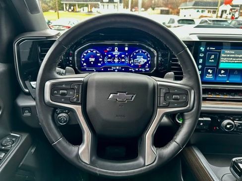 Used 2024 Chevrolet Silverado 1500 LT Trail Boss w/ LT Trail Boss Premium Package image 48