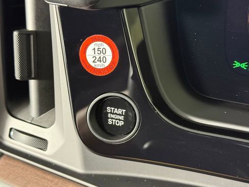 Certified 2025 Porsche Cayenne S image 35