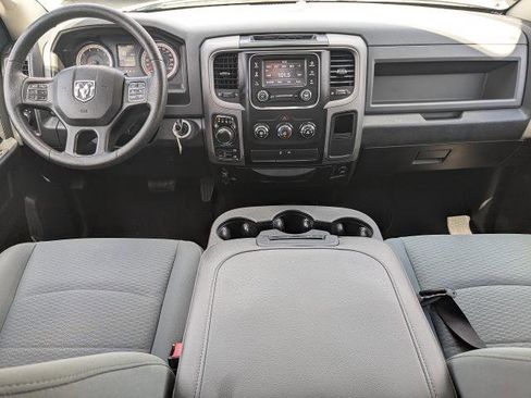 Used 2017 RAM 1500 Express w/ Express Value Package AWD/4WD image 14