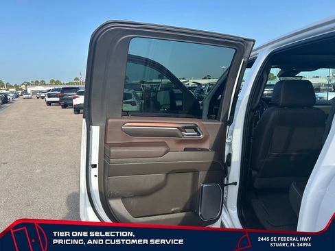 Used 2024 GMC Sierra 2500 Denali w/ Denali Reserve Package AWD/4WD image 27
