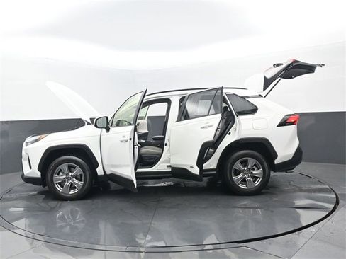 Used 2023 Toyota RAV4 XLE image 34