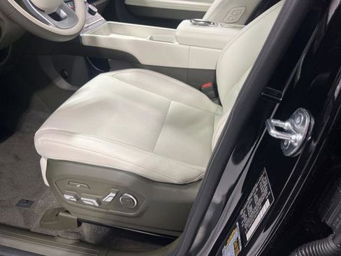 New 2025 Hyundai Santa Fe Calligraphy image 7