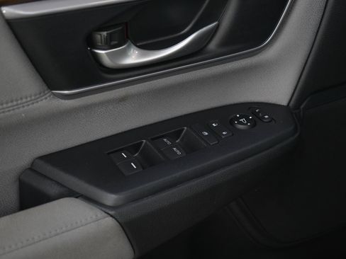 Used 2017 Honda CR-V EX image 20