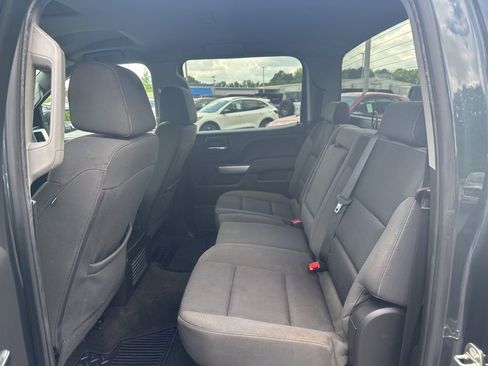 Used 2018 Chevrolet Silverado 1500 LT w/ LT Eassist Package RWD image 10