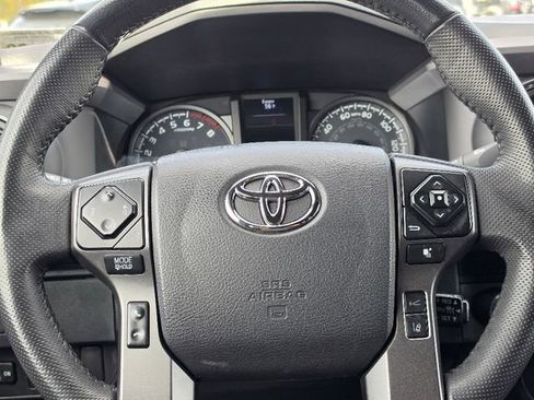 Used 2023 Toyota Tacoma TRD Off-Road AWD/4WD image 28