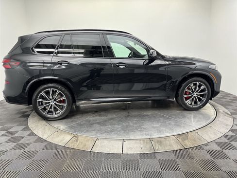 New 2026 BMW X5 xDrive40i w/ M Sport Package image 17