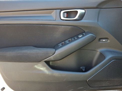 Certified 2025 Honda Civic Sport image 12