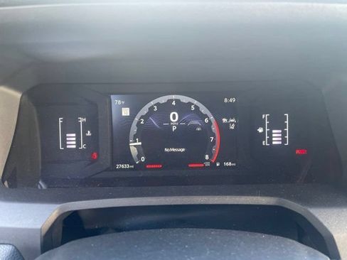 Used 2025 Toyota 4Runner SR5 AWD/4WD image 6