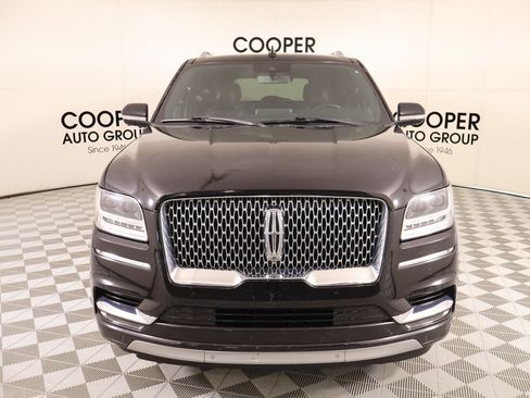 Used 2020 Lincoln Navigator Reserve AWD/4WD image 10