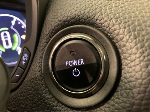 Used 2024 MAZDA CX-90 Plug-In Hybrid w/ Preferred AWD/4WD image 22