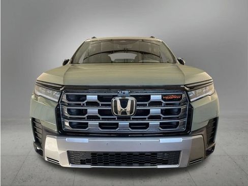 New 2026 Honda Pilot TrailSport image 10