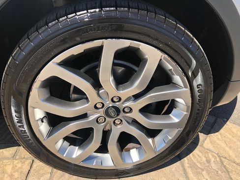 Used 2014 Land Rover Range Rover Evoque Pure Premium AWD/4WD image 12