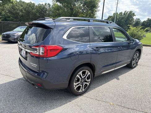 Certified 2023 Subaru Ascent Limited AWD/4WD image 8