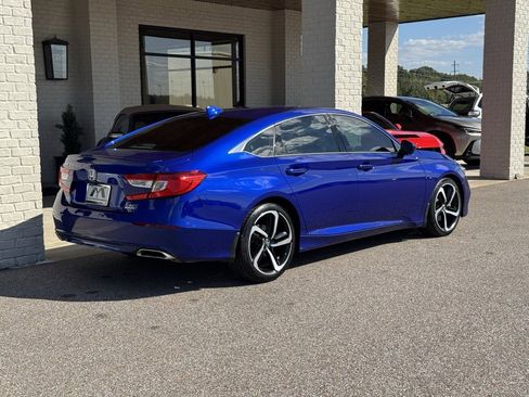 Used 2020 Honda Accord Sport image 11