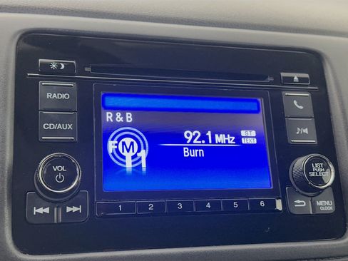 Used 2017 Honda HR-V LX image 19
