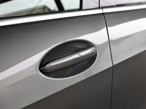 Used 2024 BMW X5 sDrive40i image 17