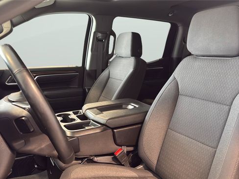 Used 2025 Chevrolet Silverado 1500 LT AWD/4WD image 10