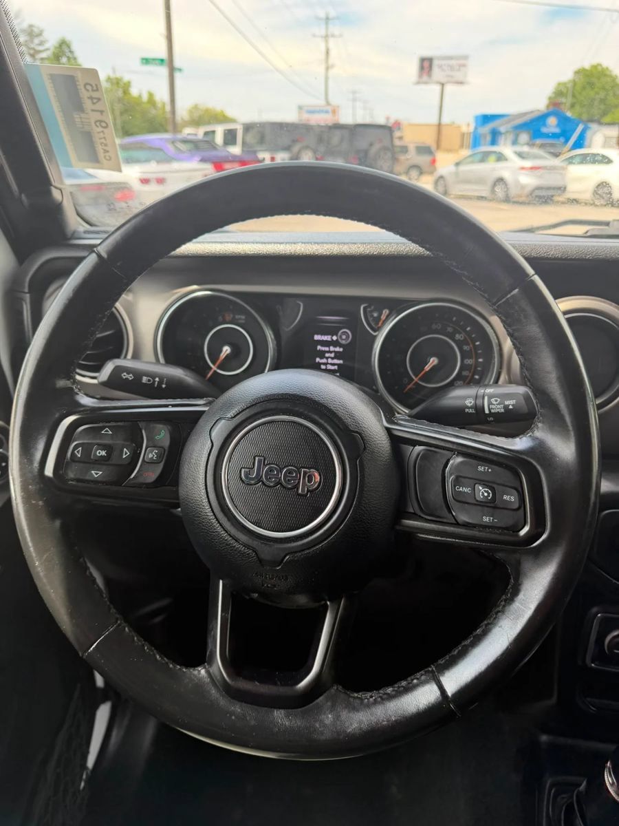 Used 2018 Jeep Wrangler Unlimited Sport S AWD/4WD image 10
